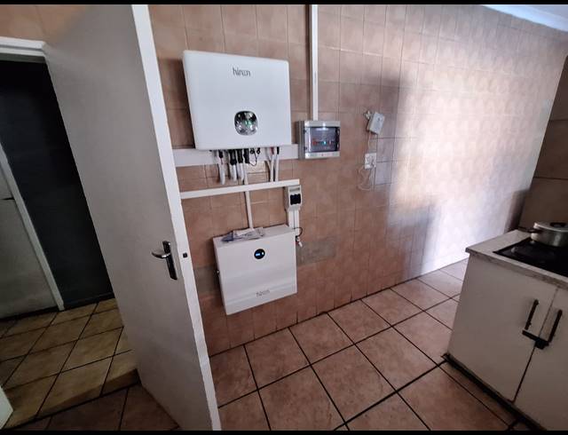11 BEDROOM HOUSE FOR SALE IN VANDERBIJLPARK SE 7